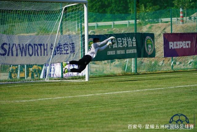 76人队阵容强大，但有待成绩来证明超级球队身份